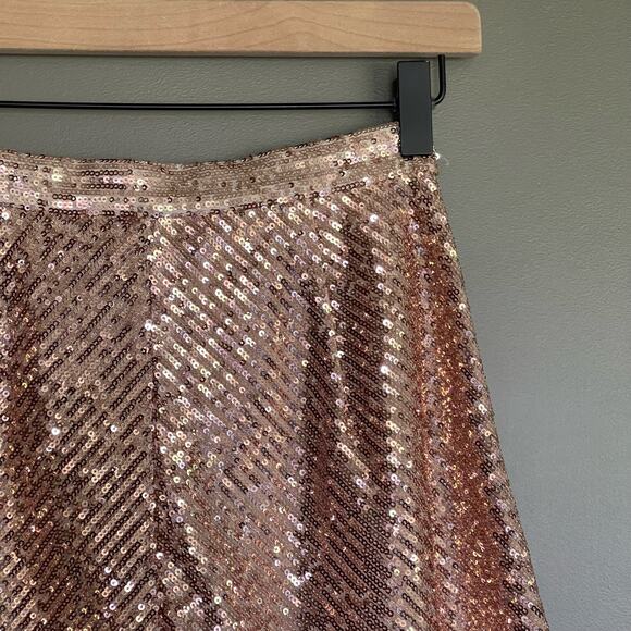 NWT MAJE Sequin Shorts In Metal Pink Size XS Rose Gold Flouncy Dress Shorts Chic - Picture 14 of 16